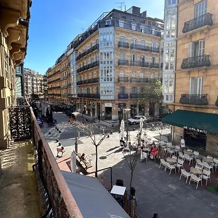 Larramendi Center Apartament San Sebastián